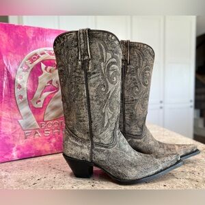 Women's Western Grey Heeled Cowboy Boots “NEW in BOX”